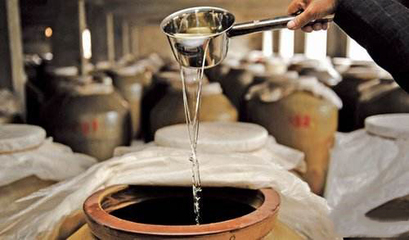 散装酒vs瓶装酒 从生产源头剖析，解锁你的精明之选